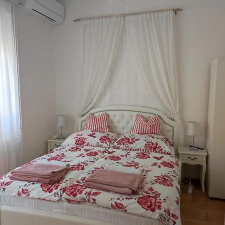 Vanília Pensión 3*